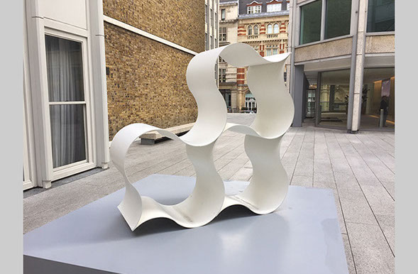 Aluminium painted sculpture by David Annesley